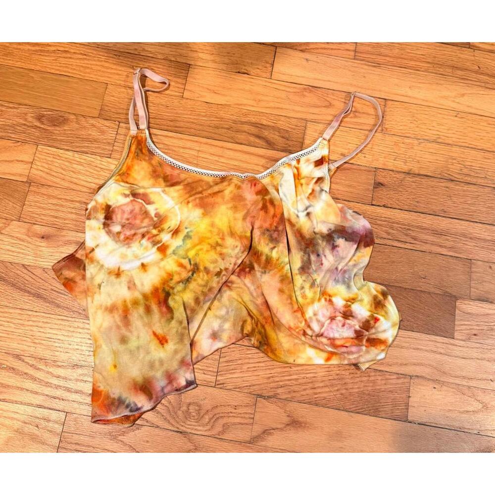 NWOT 4x Hand dyed cropped tank with twist back